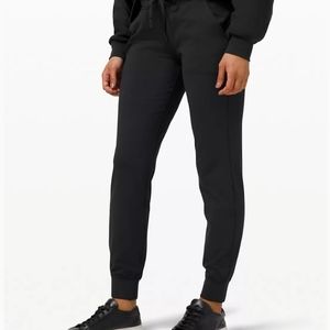 Lululemon Ready to Rulu Jogger